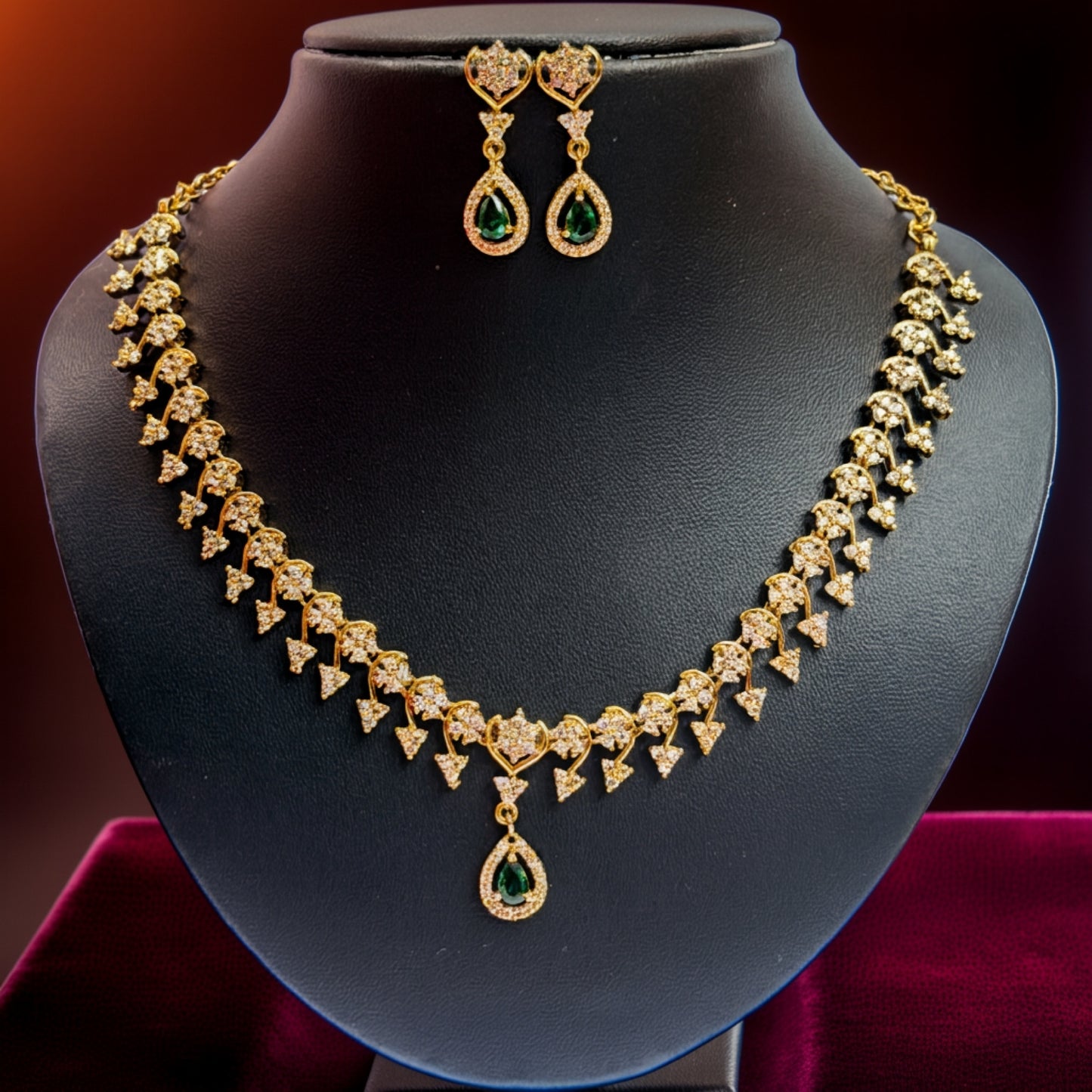 Emerald Green Teardrop Necklace & Earrings Set – Elegant Crystal Jewelry for Special Occasions