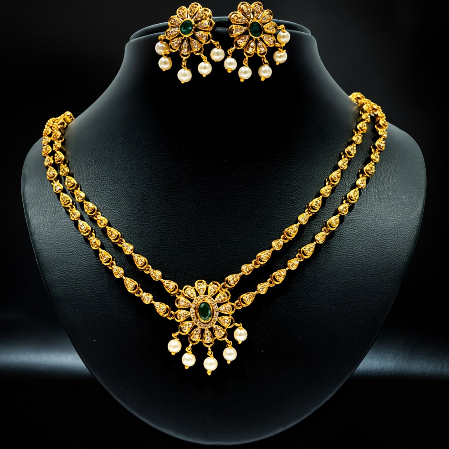 Antique Gold-Plated Pearl & Green Stone Necklace Set