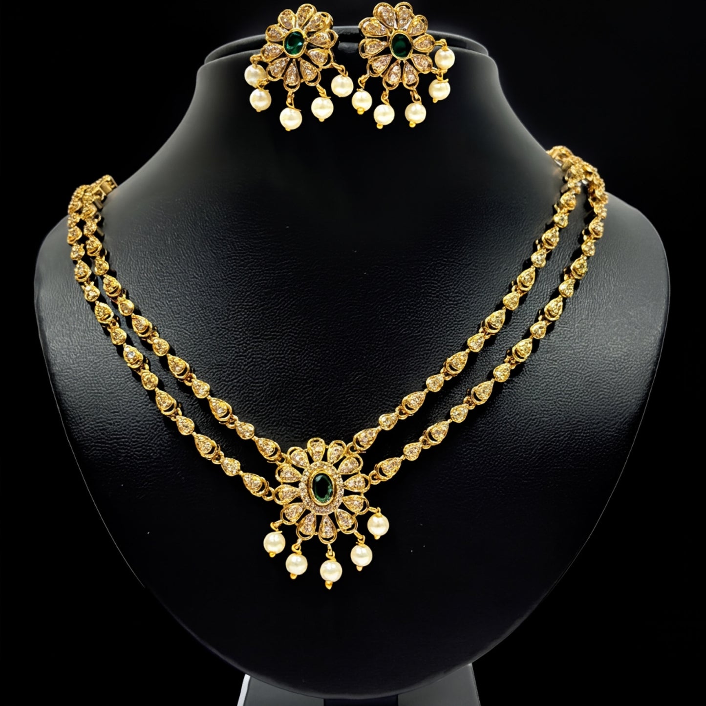 Antique Gold-Plated Pearl & Green Stone Necklace Set