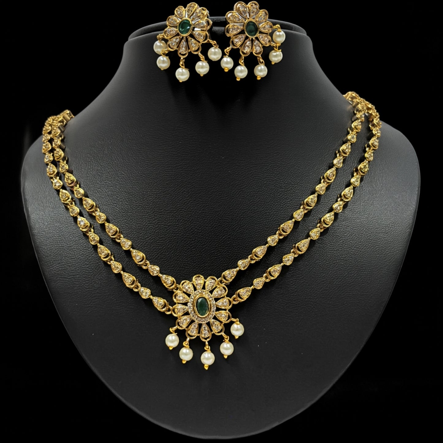 Antique Gold-Plated Pearl & Green Stone Necklace Set
