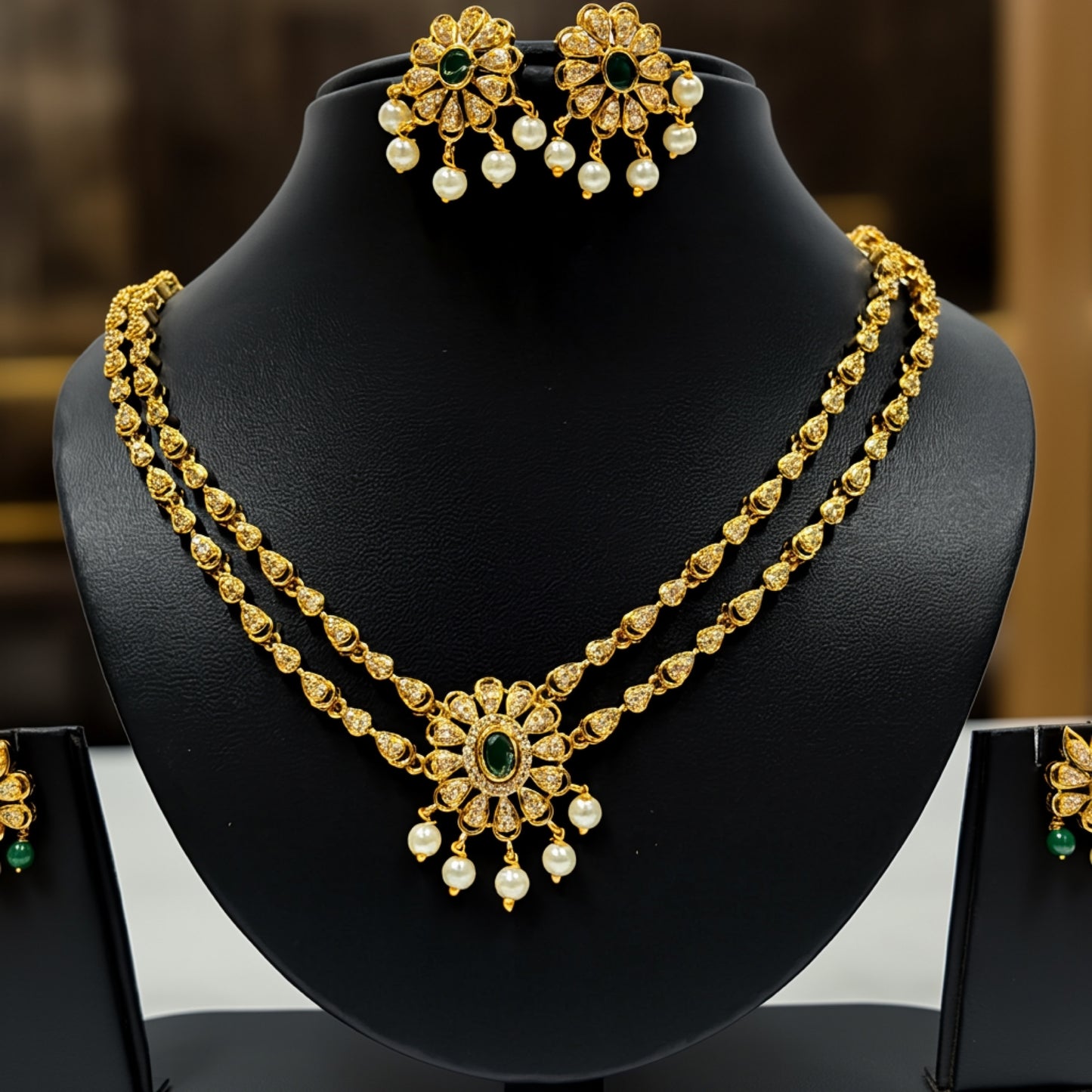 Antique Gold-Plated Pearl & Green Stone Necklace Set
