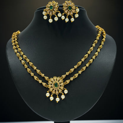 Antique Gold-Plated Pearl & Green Stone Necklace Set